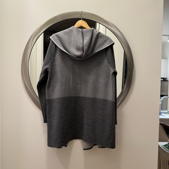 Wool Angled Open Sweater - Picture 4 of 4